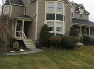 13 Carpenter Hill Rd #A, Mendon, MA 01756