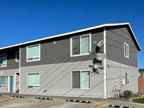 597 NW 3rd St #E, Hermiston, OR 97838