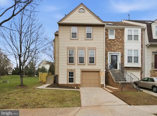 46944 Trumpet Cir, Sterling, VA 20164