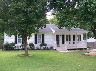 10924 Stilton Dr, Chester, VA 23831