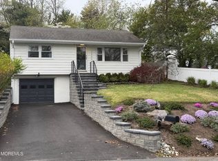 2555 Algonkin Trl, Wall Township, NJ 08736