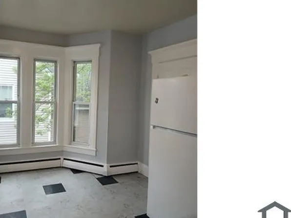 196 Laurel St, Manchester, NH 03103