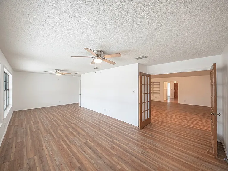 4007 Crestridge Dr — Photo 54