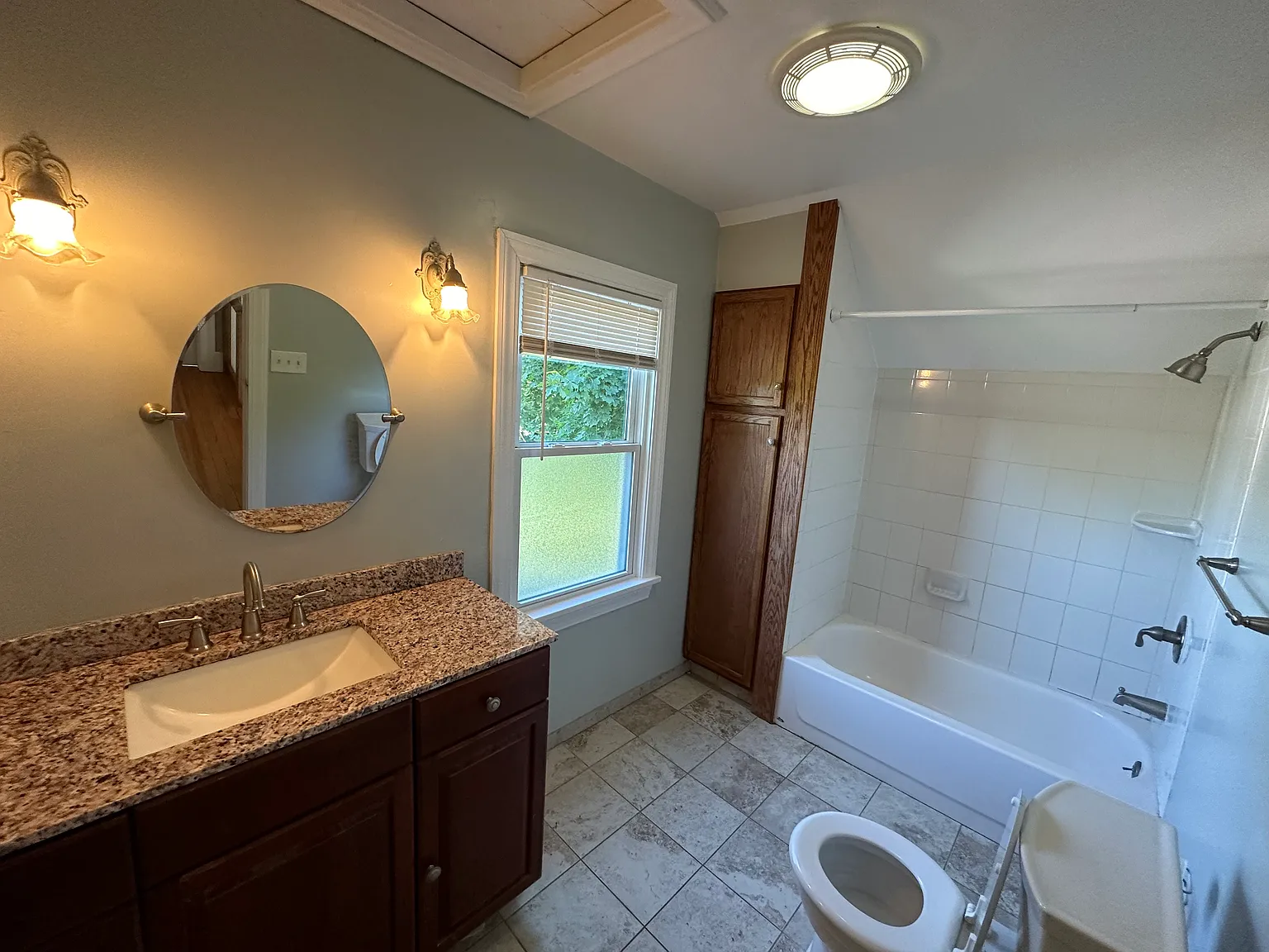 3 bed, 1485 sqft, $2,150 — Photo 4