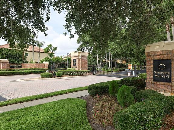 2nd image of 1349 Valley Pine Cir