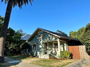 1223 33rd St, Sacramento, CA 95816
