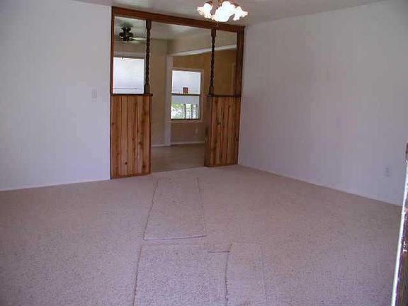 2nd image of 2121 Queensbury Road Moore #7