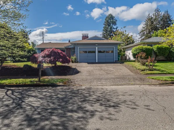15850 SE Grant St, Portland, OR 97233