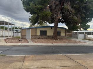 132 Sir George Dr, Las Vegas, NV 89110