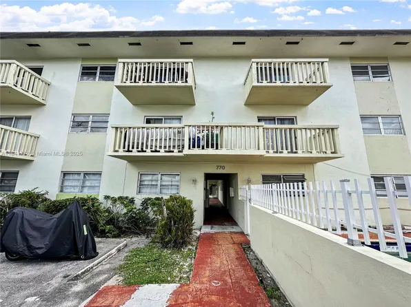 770 NE 128th St APT 303, North Miami, FL 33161