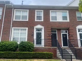 14303 Vauxhall Dr #120, Sterling Heights, MI 48313