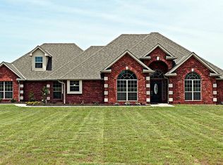 17074 W Gore Blvd, Cache, OK 73527