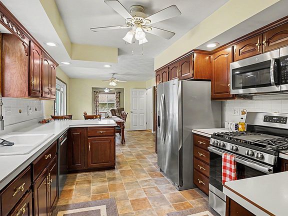 2nd image of 57363 Osage Dr