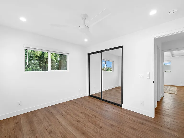 3567 Texas St — Photo 15
