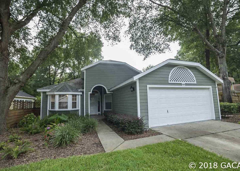 1st image of 1024 NW 122nd Ter