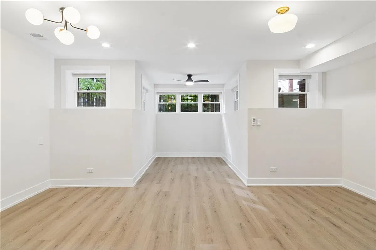 2 bed, 1000 sqft, $2,500 — Photo 3