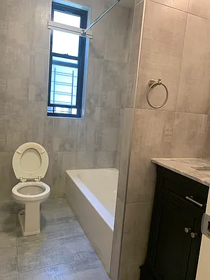 Rented by Triplemint | media 19