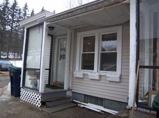 149 E Main St #1, Tilton, NH 03276