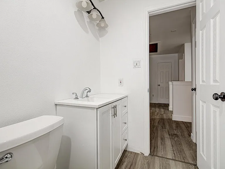 3107 Rendezvous Ct — Photo 32