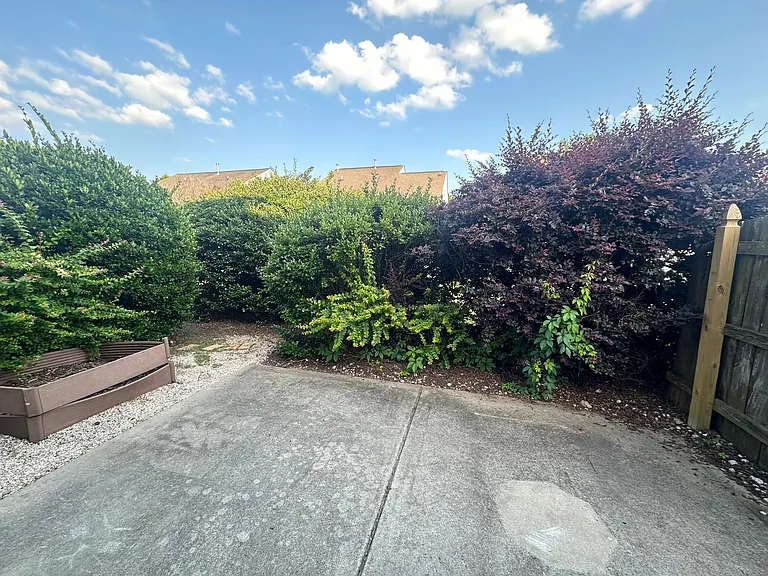 9030 Sedgewich Ln — Photo 36