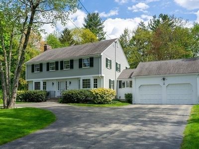 18 Greystone Rd, Dover, MA, 02030