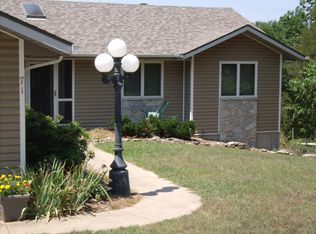 71 Windy Heron Ln, Reeds Spring, MO 65737