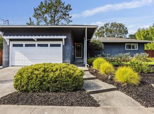 2 Harding Dr, Novato, CA 94947