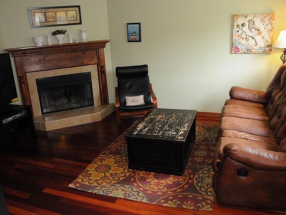 Mainfloor living room with fireplace.