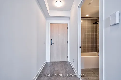 5 Defries St #3503 Photo 1