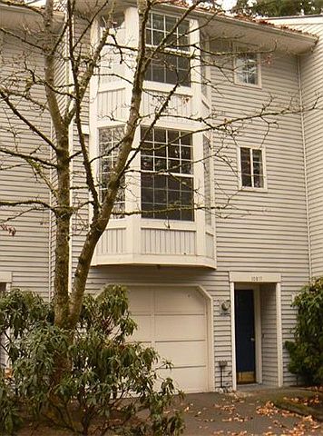 1st image of 10217 NE 129th Ln