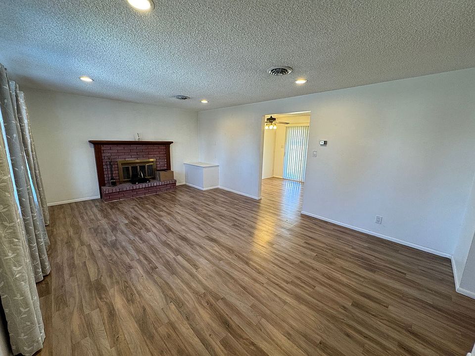 1st image of 1088 Trotter Dr