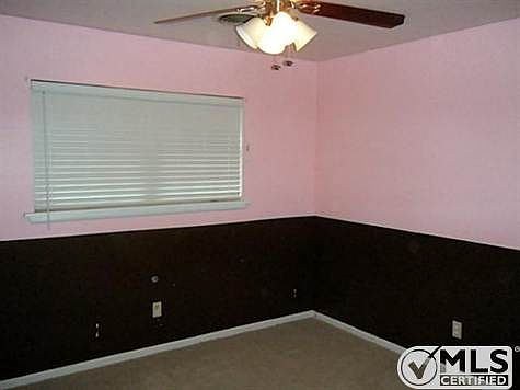 4th image of 4021 N 10th St