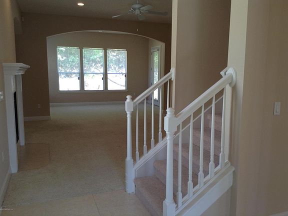 5th image of 10049 Sifton Ct