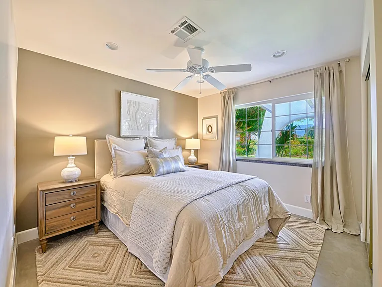 72248 Desert Dr — Photo 19