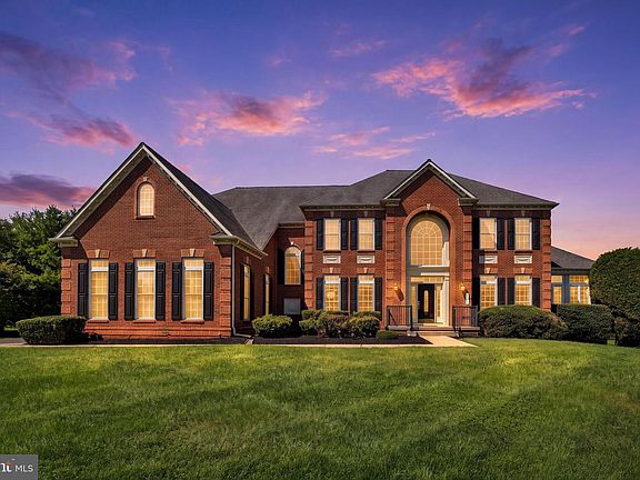 2nd image of 152 Parsons Ln