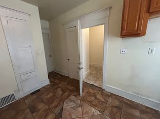 2477 N 37th St #2479, Milwaukee, WI 53210
