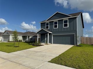 232 Dallas Dr, Angleton, TX 77515