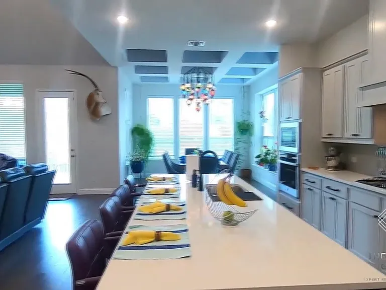 2017 Angus Dr — Photo 13