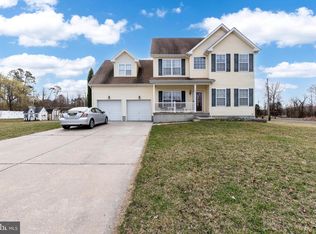 102 Lauren Ct, Landisville, NJ 08326