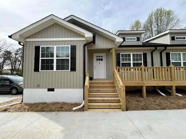 301 Shady Dr, Dalton, GA 30720