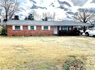 113 Dahlia St, Hot Springs, AR 71913