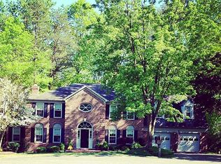 9905 Shady Cove Dr, Fairfax Station, VA 22039