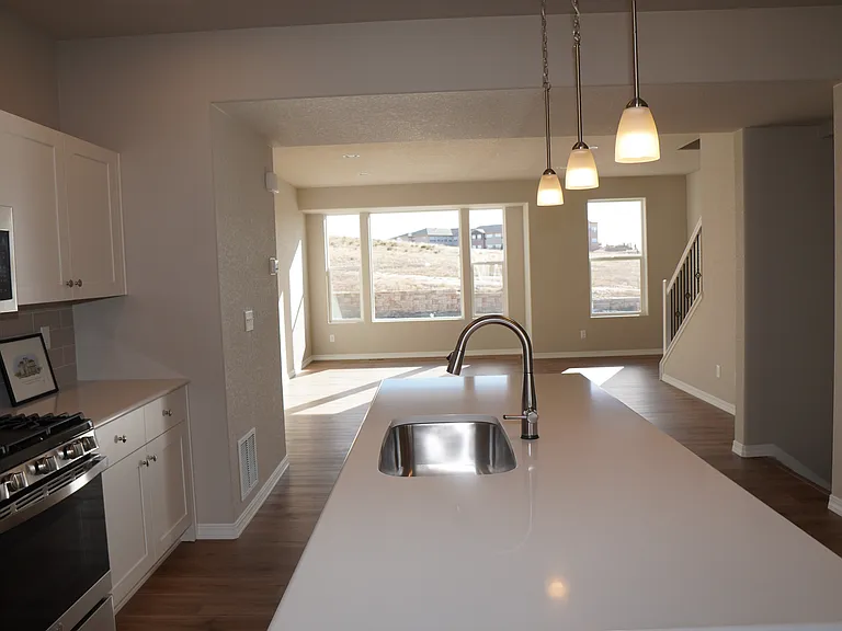Touch sensing kitchen fauset.