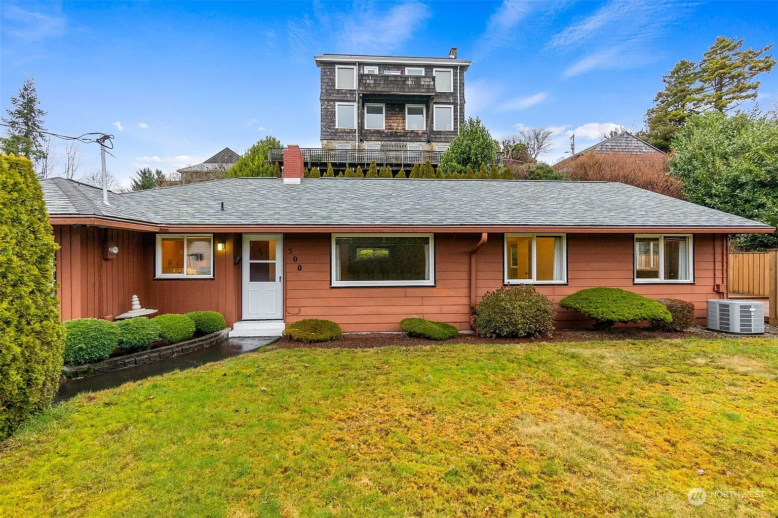 500 Sumner Avenue photo 1