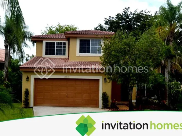 18210 NW 19th St, Hollywood, FL 33029