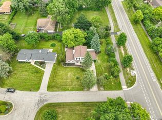 5287 Cold Spring Ln, West Bloomfield, MI 48322