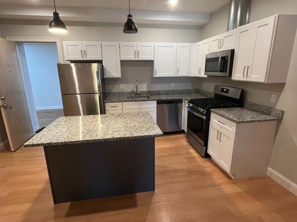 816 Brayton Point Rd #3