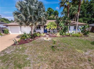 1005 Canterbury Rd, Clearwater, FL 33764