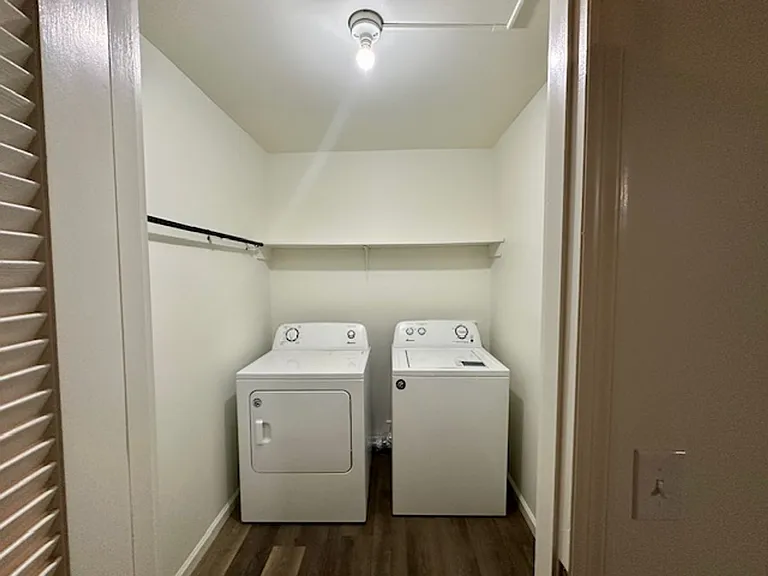 1110 Slann Dr — Photo 24