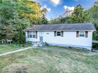 3401 Glendale Rd, Bybee, TN 37713